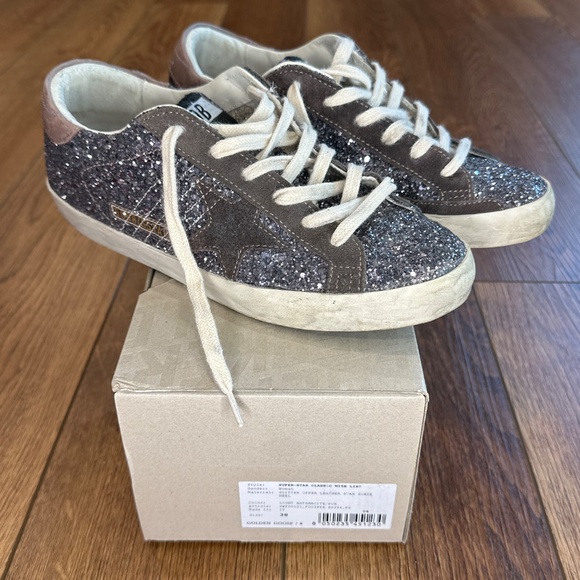 Golden Goose Deluxe Brand Golden Goose Deluxe Brand Super Star Glittered Lace-Up - Picture 2 of 11
